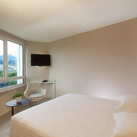 Oceania Ferrand Hotel