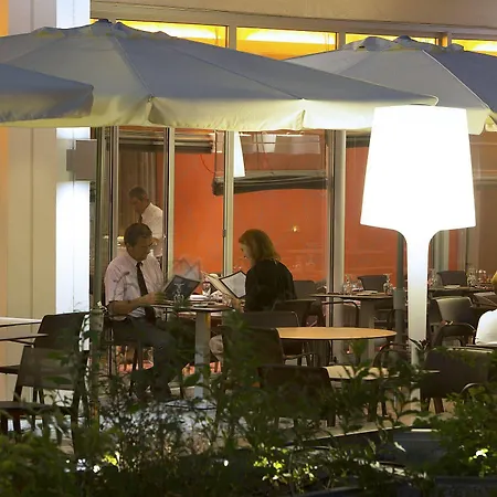 Hotel Oceania Ferrand