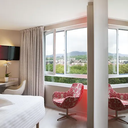 Hotel Oceania Ferrand