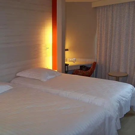 Hotel Oceania Ferrand