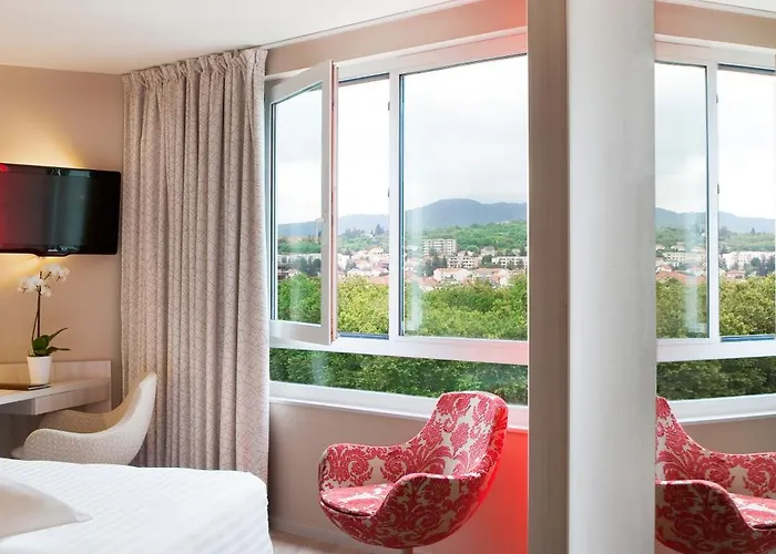 Hotel Oceania Ferrand