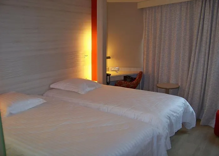 Hotel Oceania Ferrand